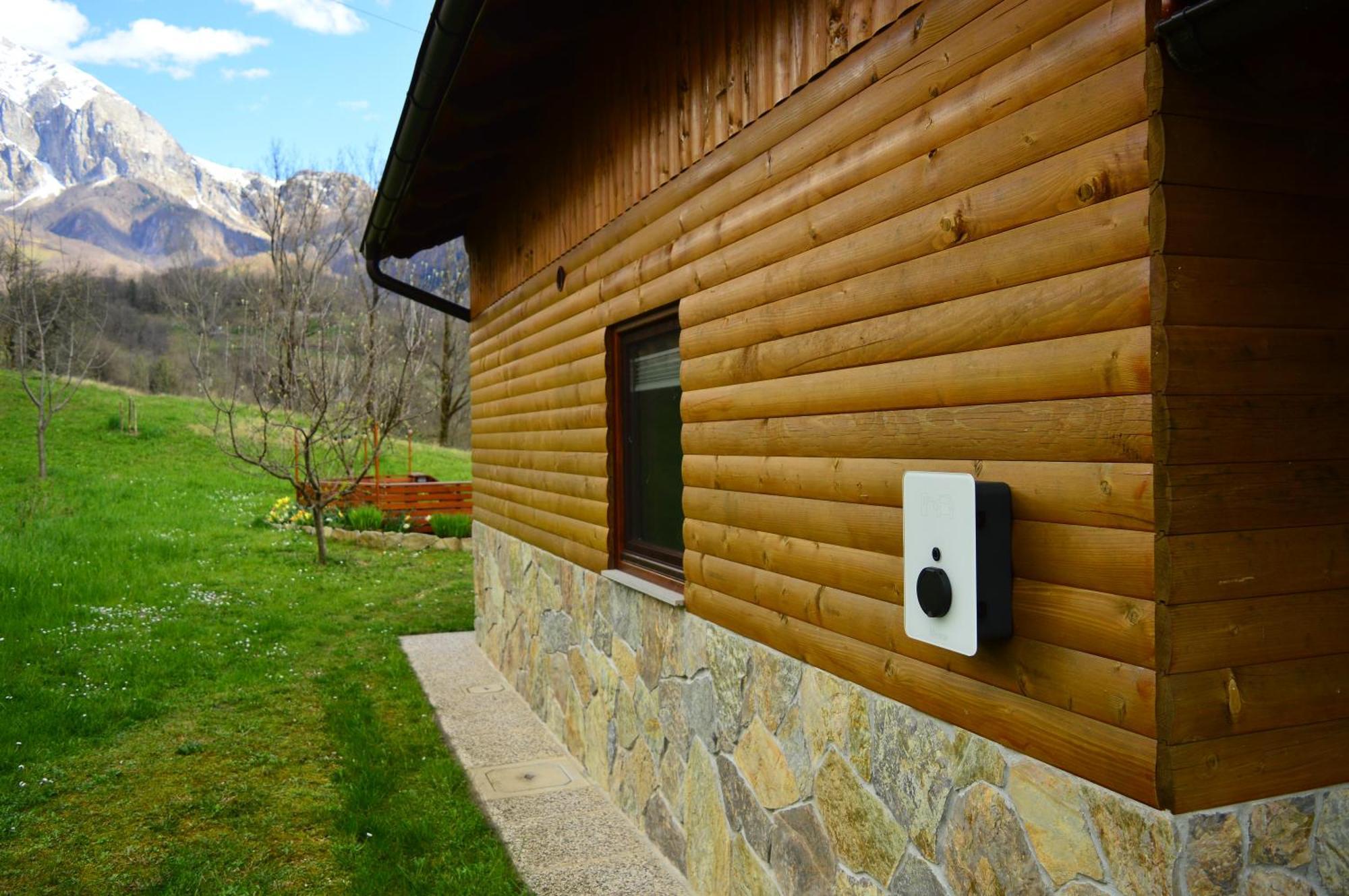 Sleeping With The Bees Kozjak Kobarid Exterior foto